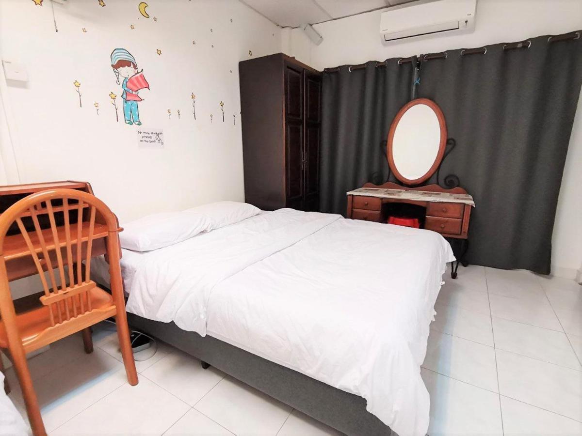 Singtown Guesthouse Mersing Buitenkant foto
